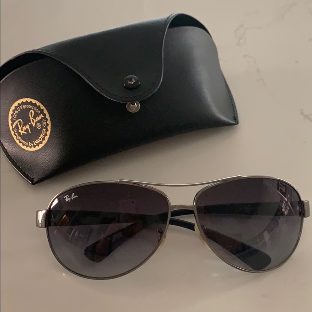Authentic Unisex Rayban Sunglasses with Case